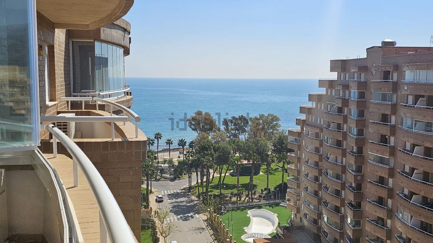 Piso en venta en Calle Amplaries, 23
