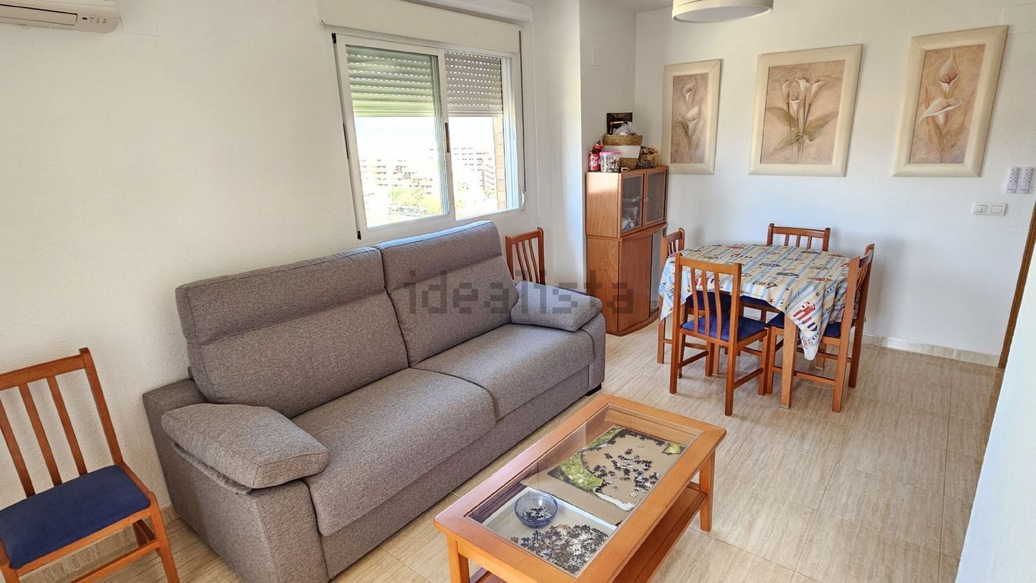 Piso en venta en Calle Amplaries, 23