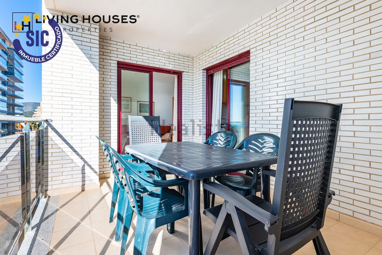 Piso en venta en Calle Amplaries, 19
