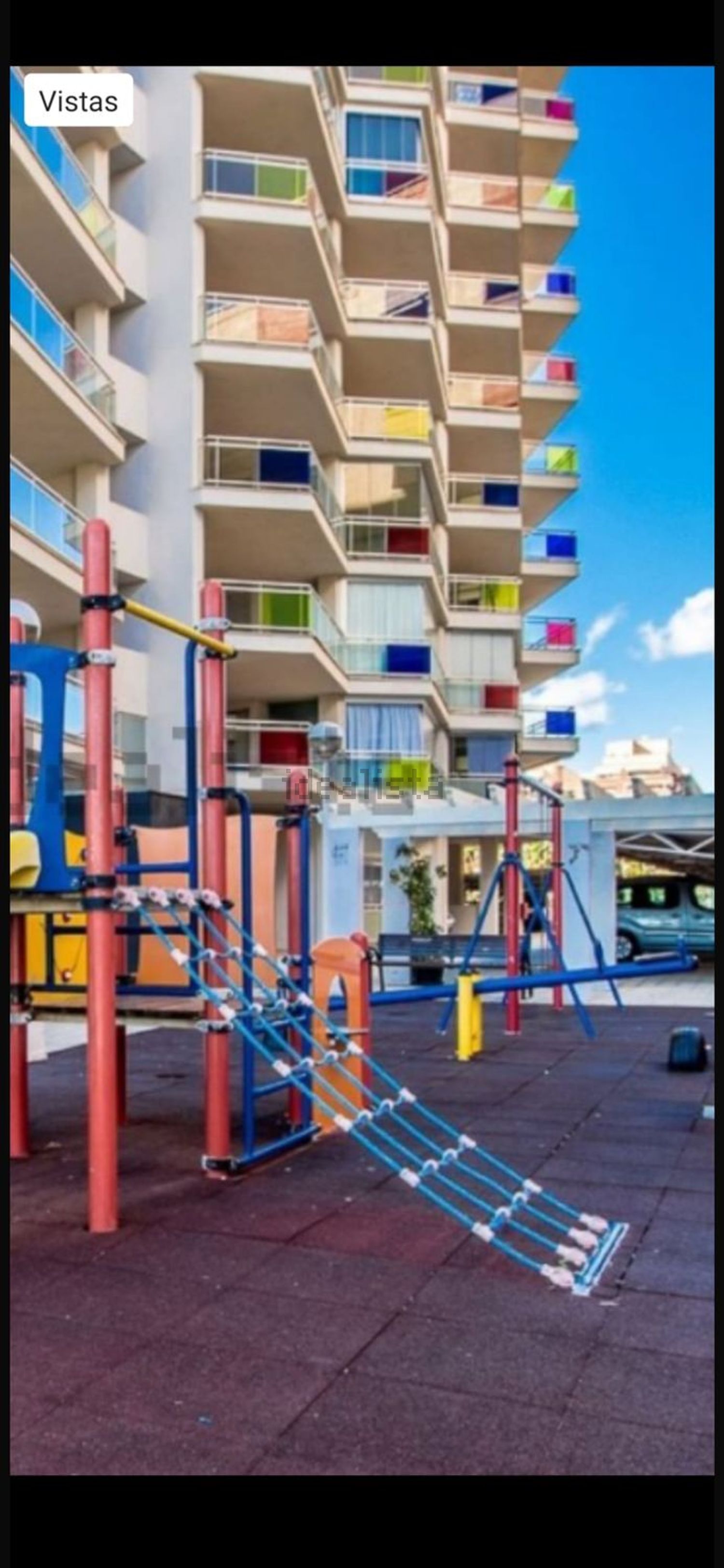 Piso en venta en Calle Amplaries, 31