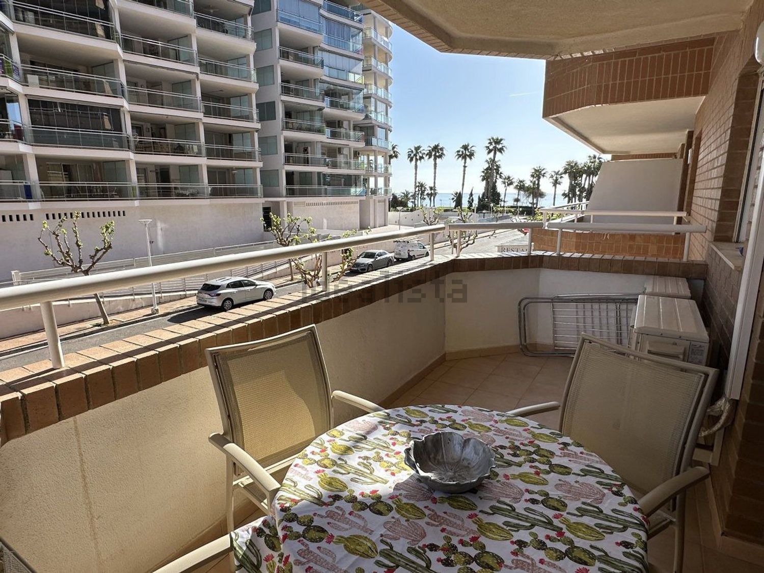 Piso en venta en Calle Amplaries, 29