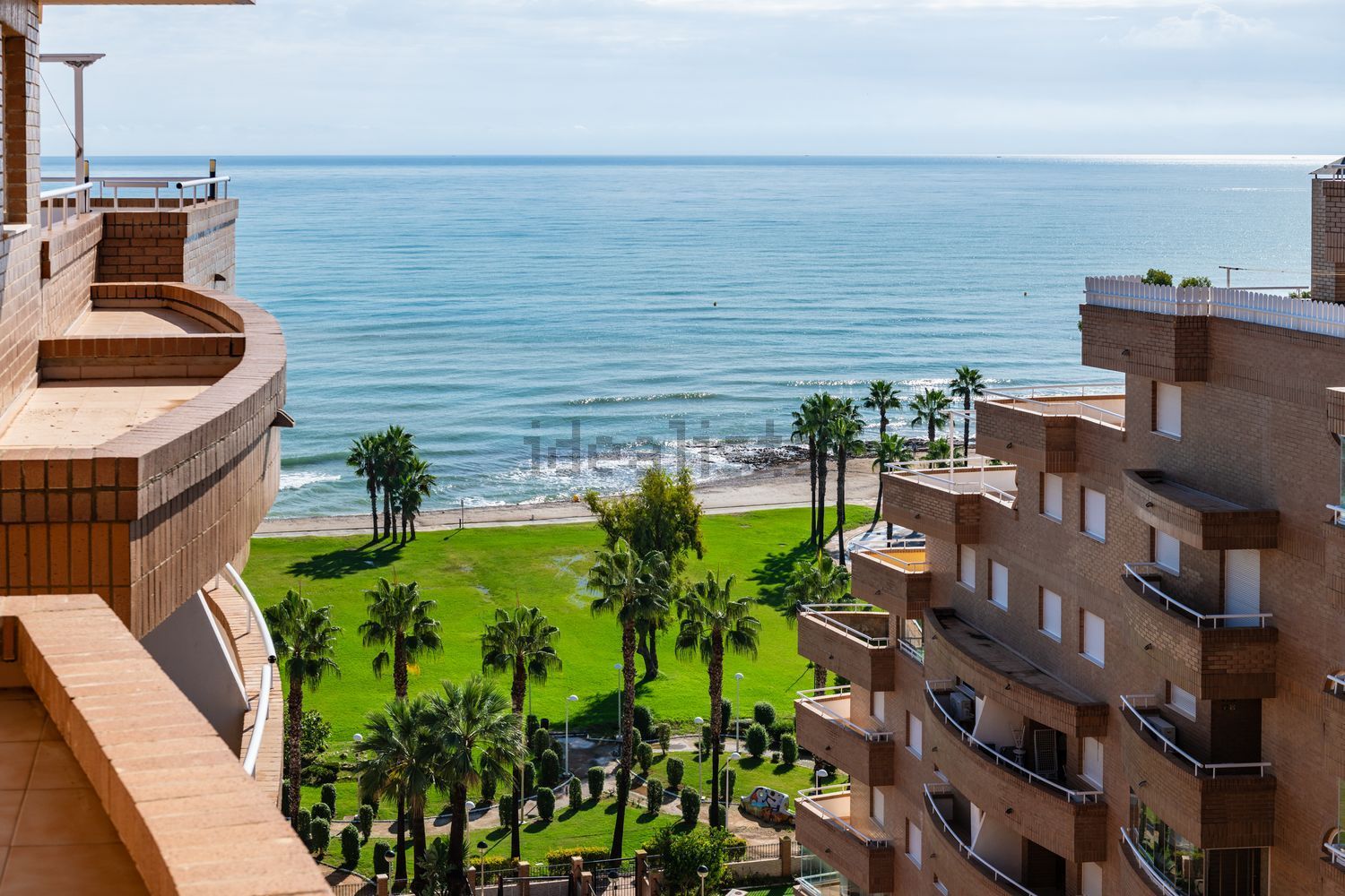 Piso en venta en Calle Amplaries, 27