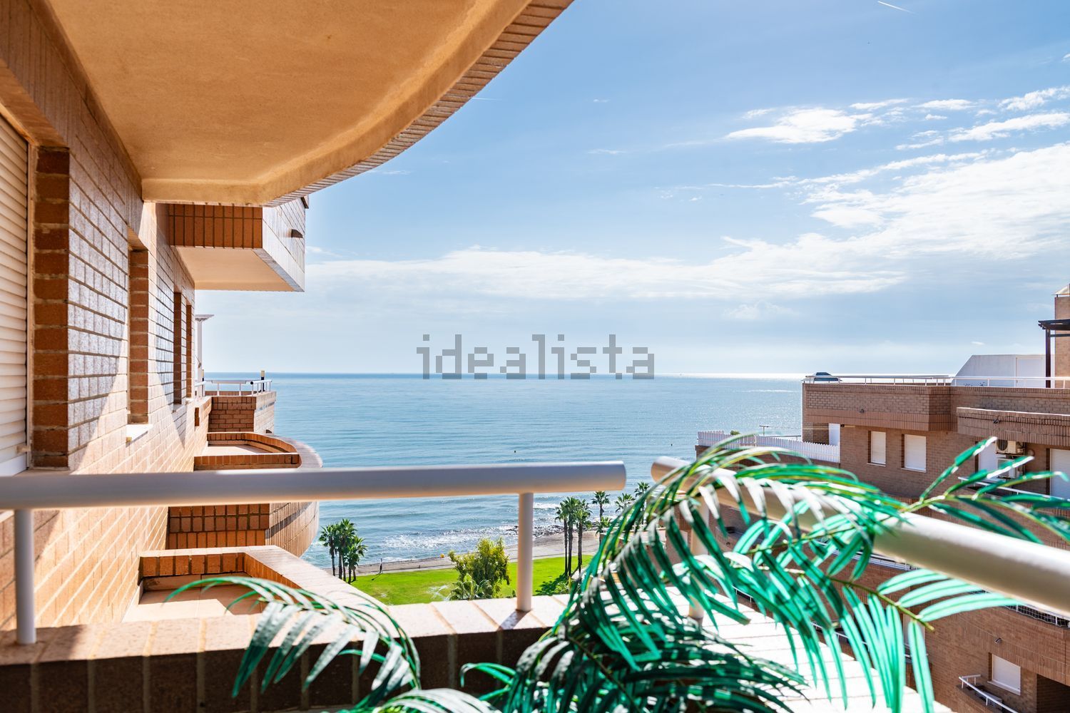 Piso en venta en Calle Amplaries, 27
