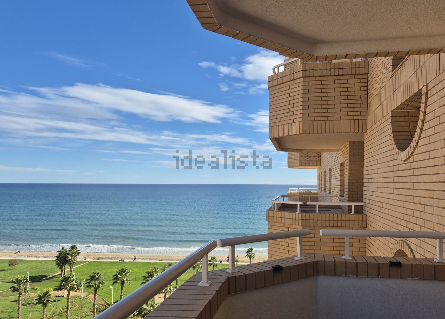 Piso en venta en Calle Amplaries, 45