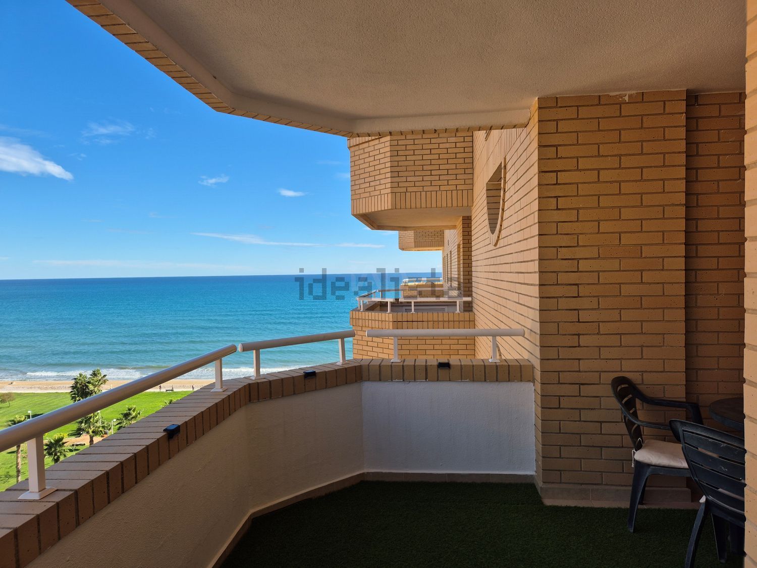 Piso en venta en Calle Amplaries, 45