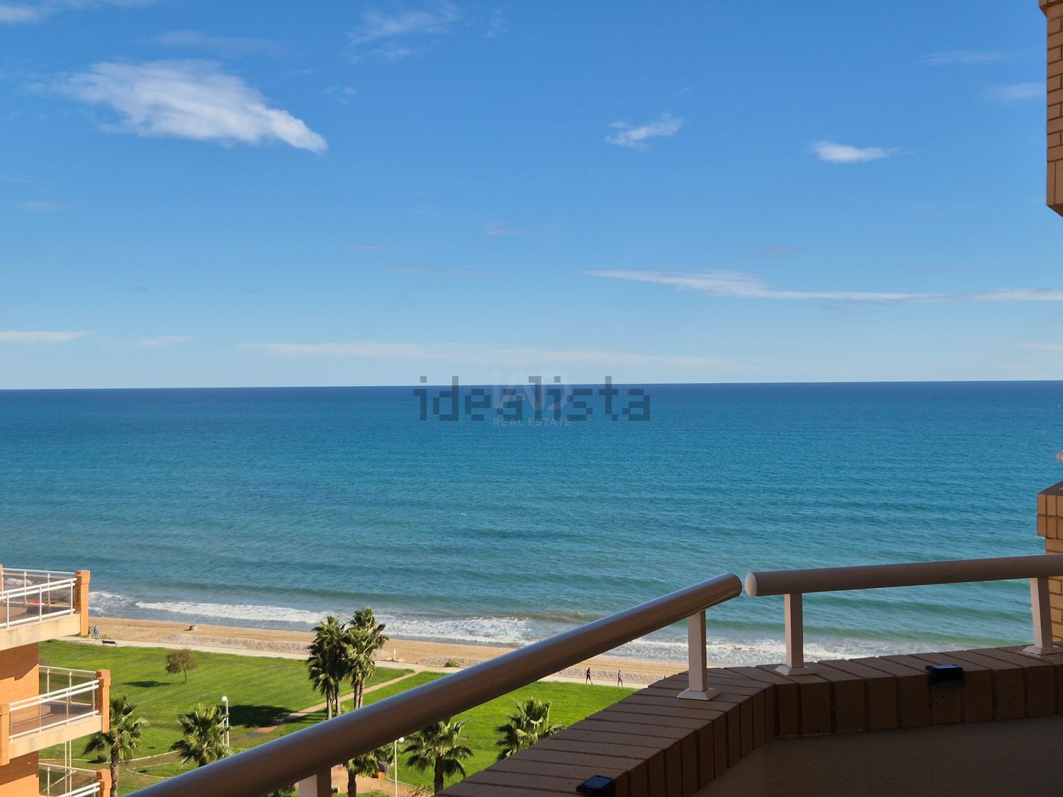 Piso en venta en Calle Amplaries, 45