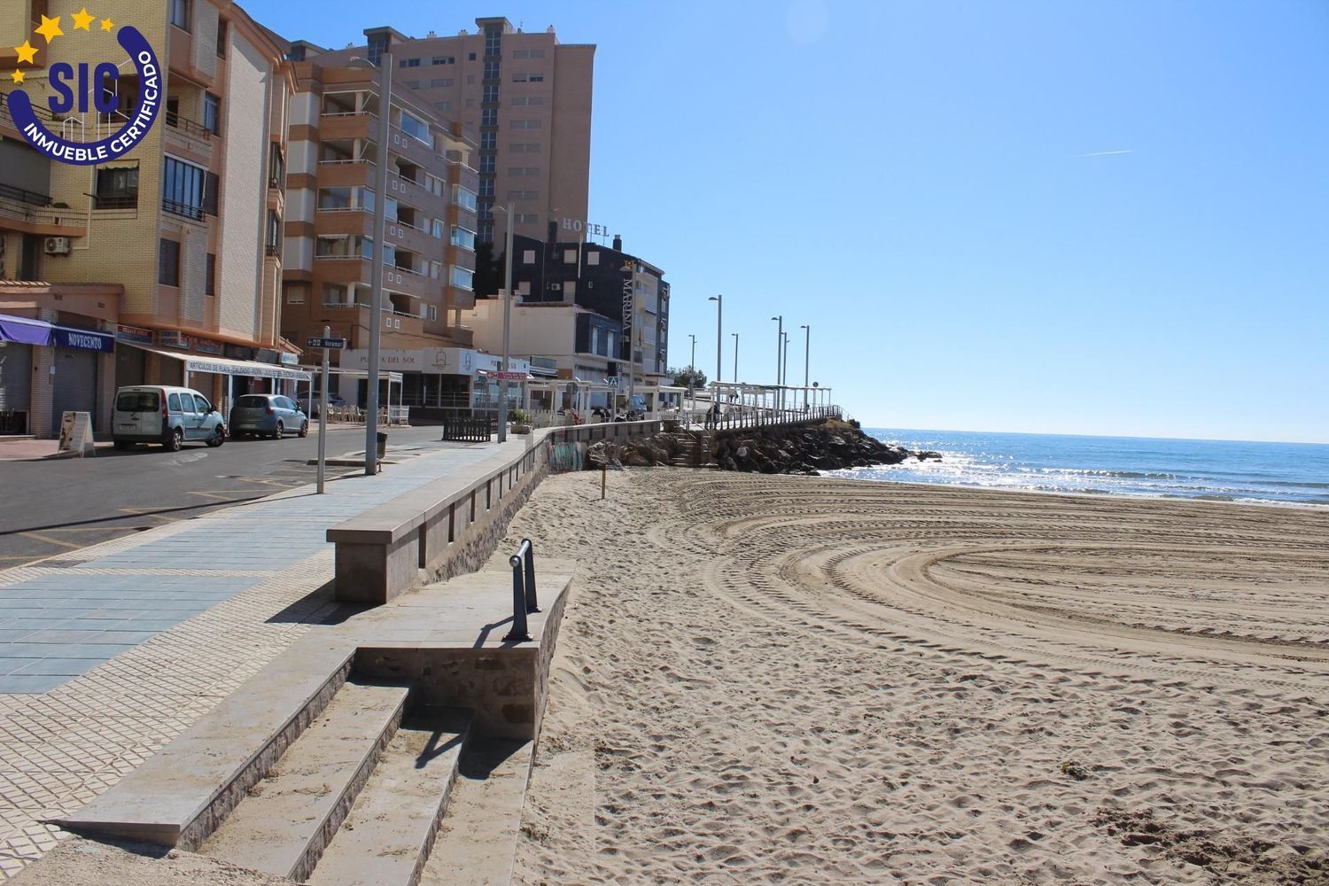 Piso en venta en Calle Almeria, 26
