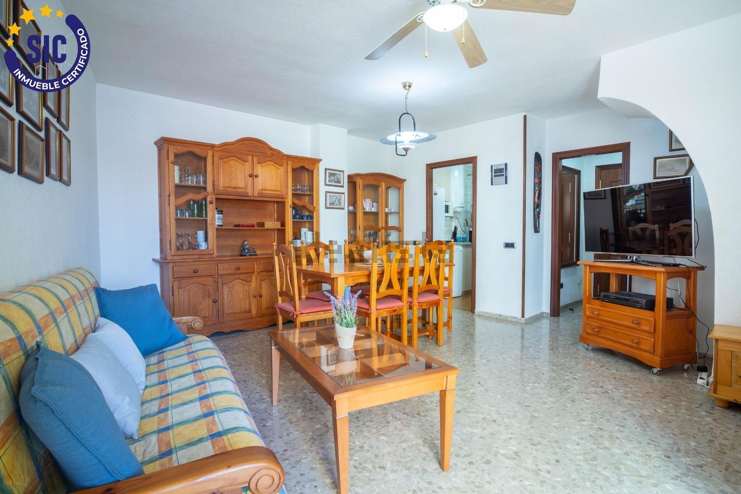 Piso en venta en Calle Almeria, 26