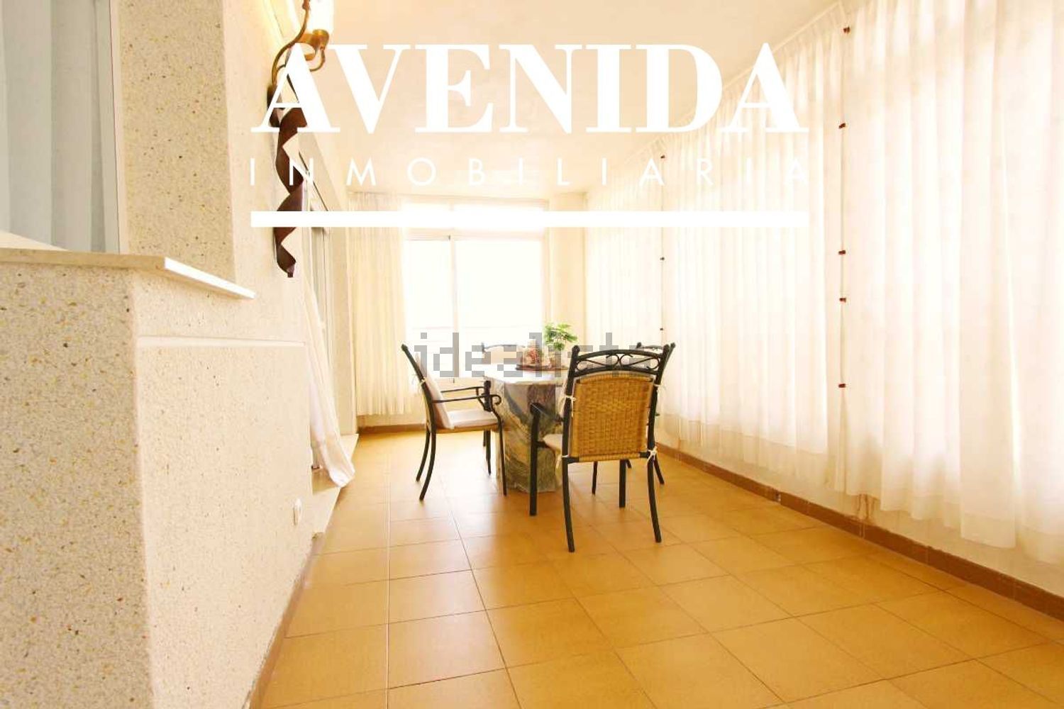 Piso en venta en Paseo Marítim del Mediterrani, 52