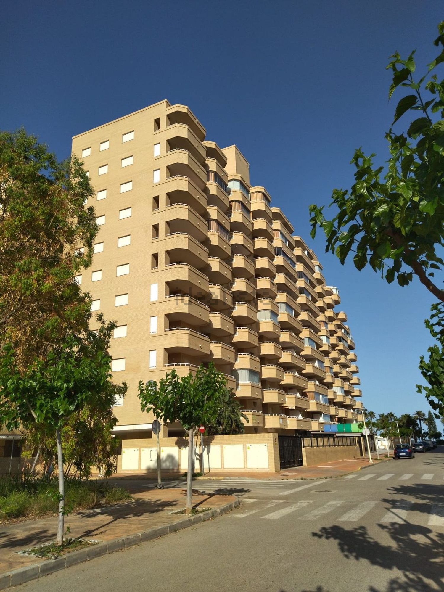 Piso en venta en Calle rafael alberti, 1365