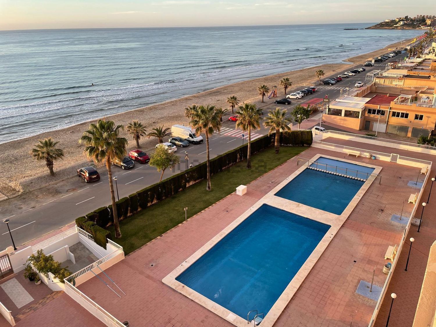 Piso en venta en Paseo Marítim del Mediterrani, 53