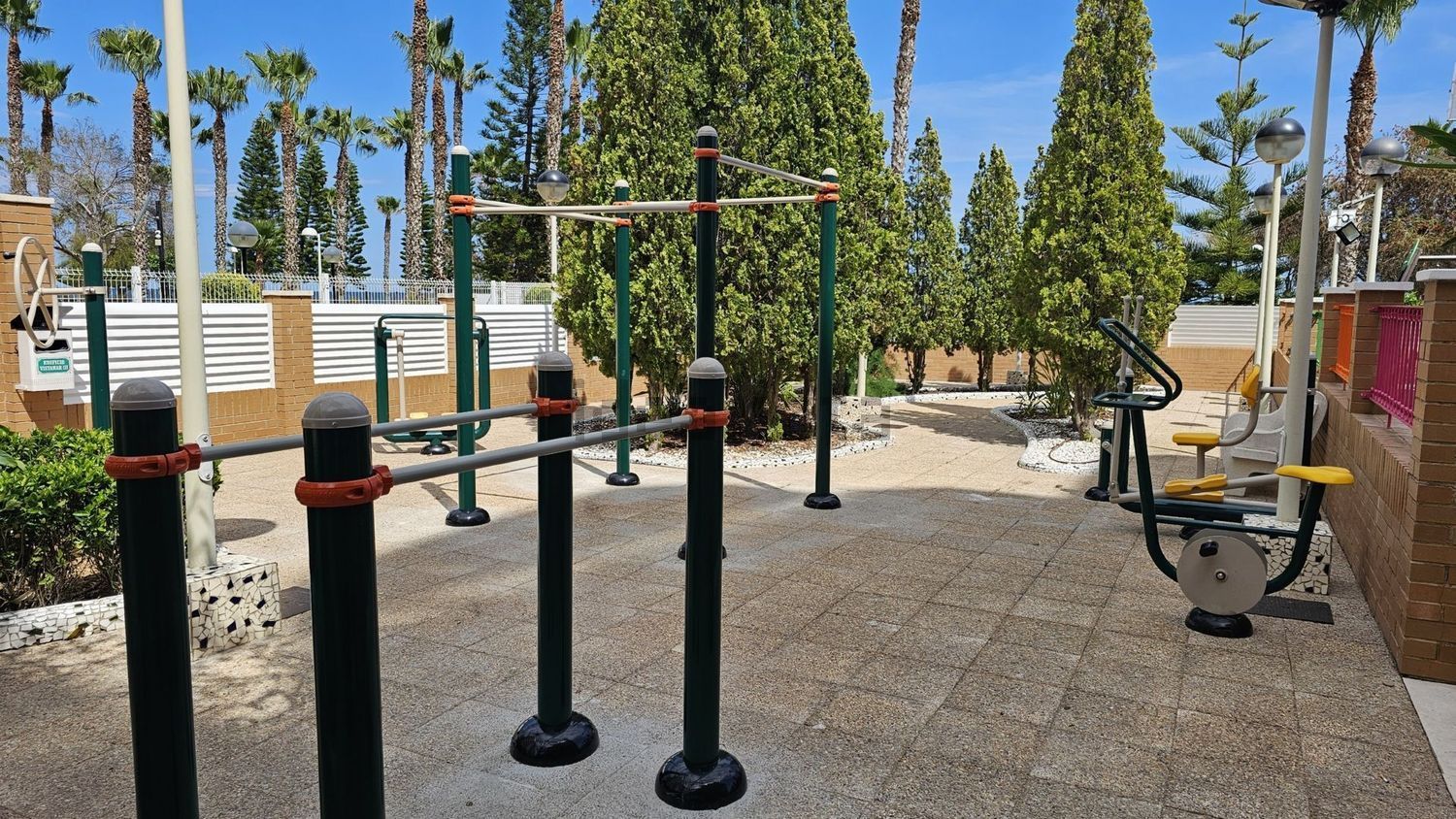 Piso en venta en Calle Amplaries, 35
