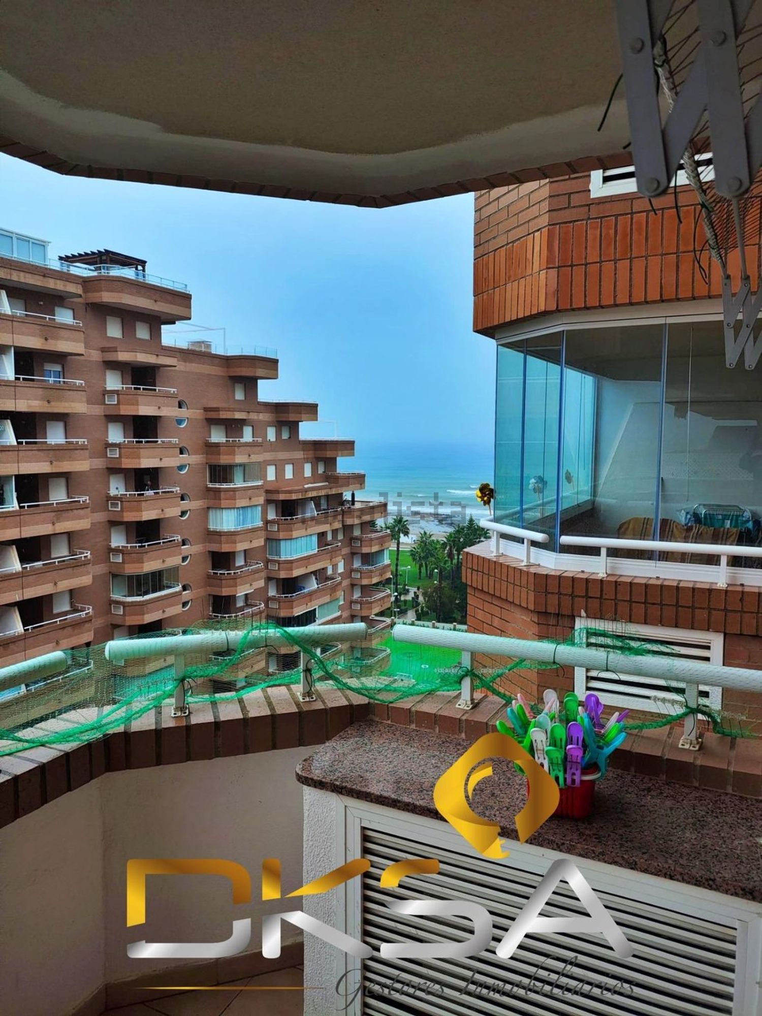 Piso en venta en Calle Amplaries