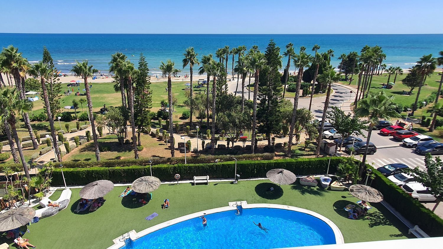 Piso en venta en Calle Amplaries, 35