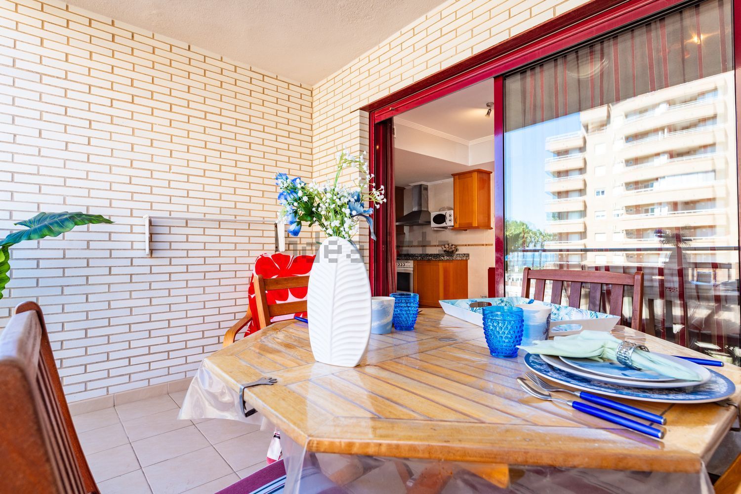 Piso en venta en Amplaries, 19