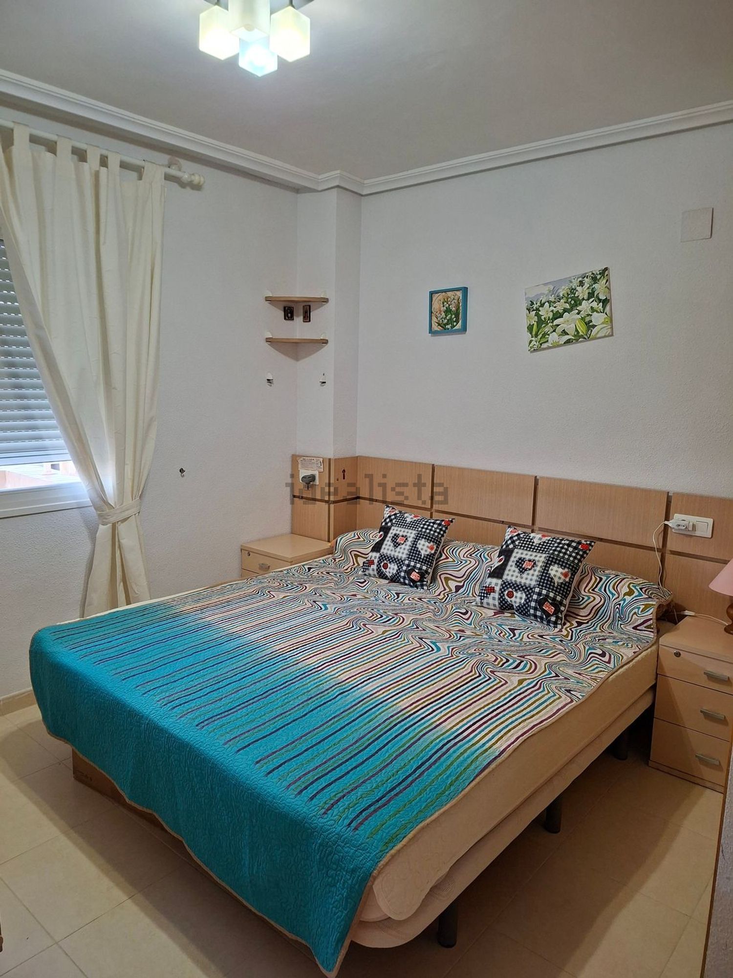 Piso en venta en Calle Amplaries, 37