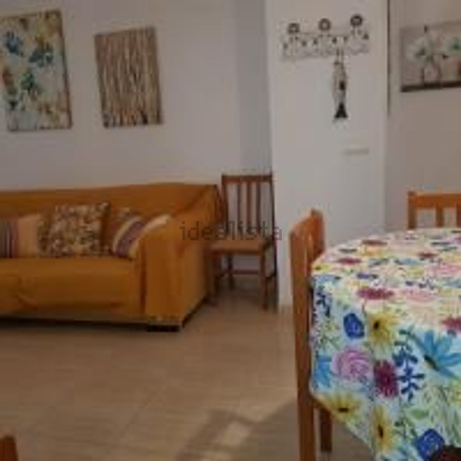 Piso en venta en Calle Amplaries, 33