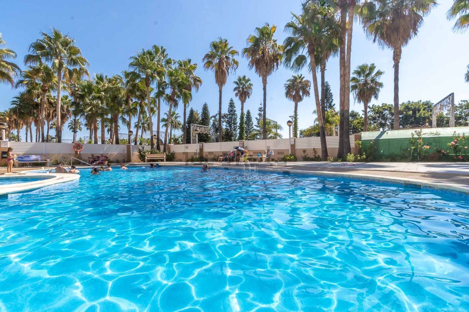 Piso en venta en Calle Amplaries, 1