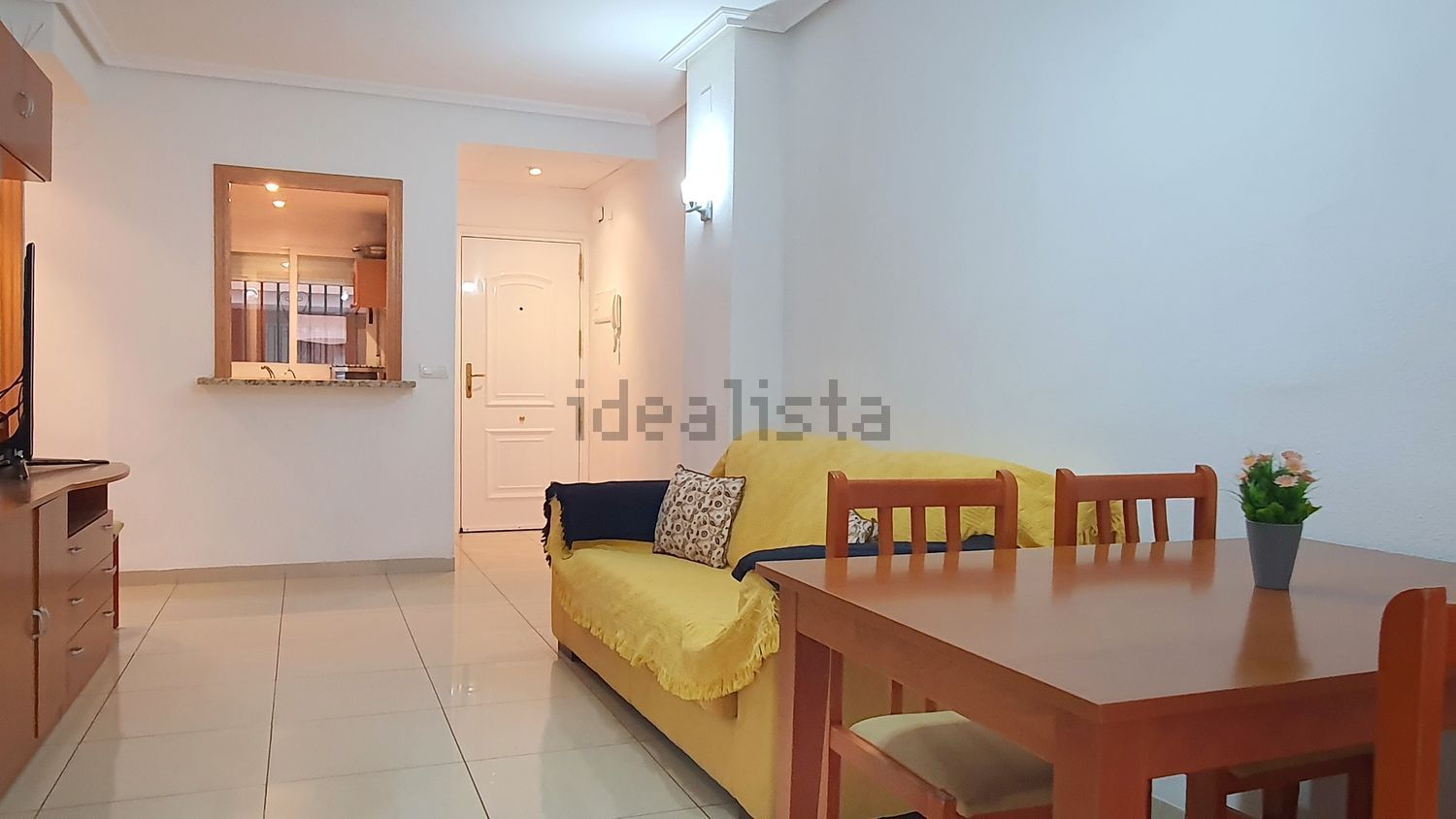 Piso en venta en Calle Amplaries, 35