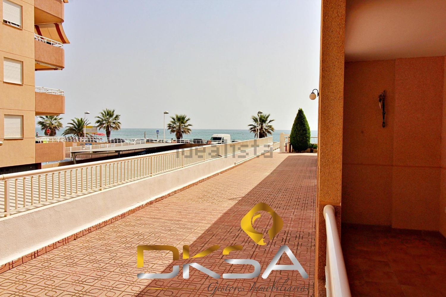 Piso en venta en Paseo Marítim del Mediterrani