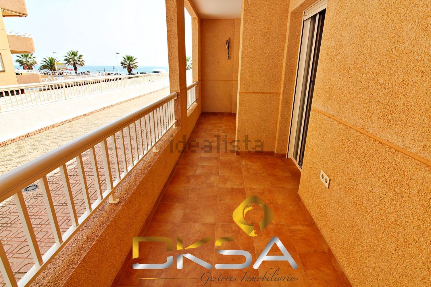 Piso en venta en Paseo Marítim del Mediterrani