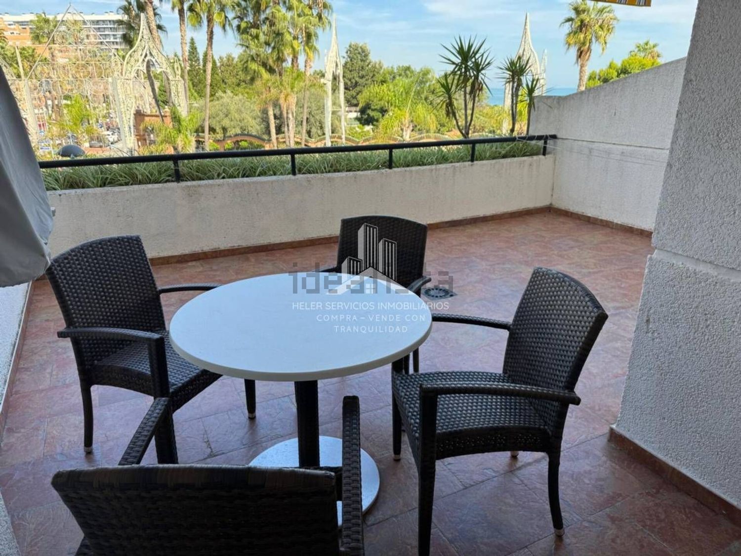 Piso en venta en Paseo Marítim del Mediterrani, 102