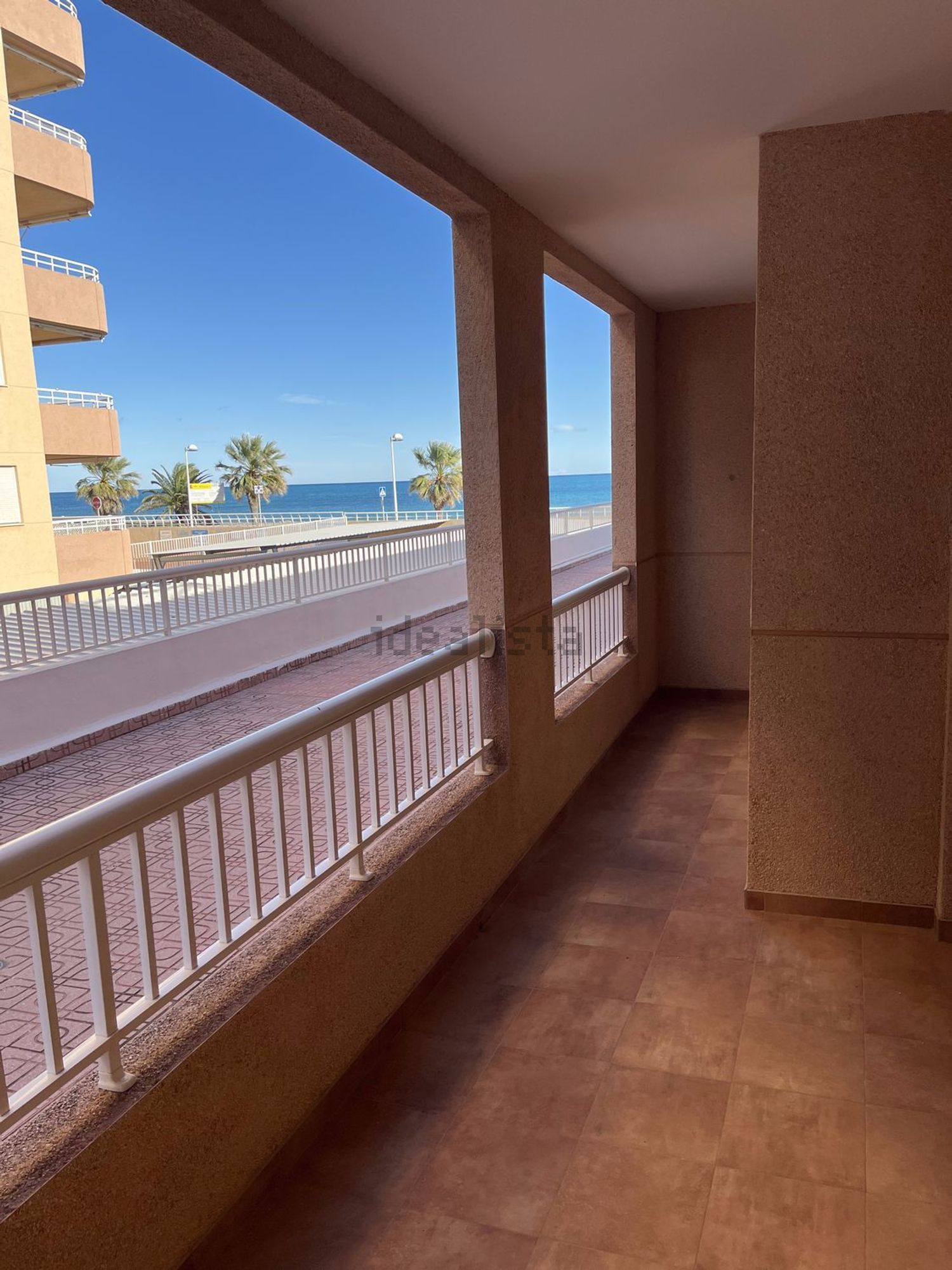 Piso en venta en Paseo Marítim del Mediterrani, 53