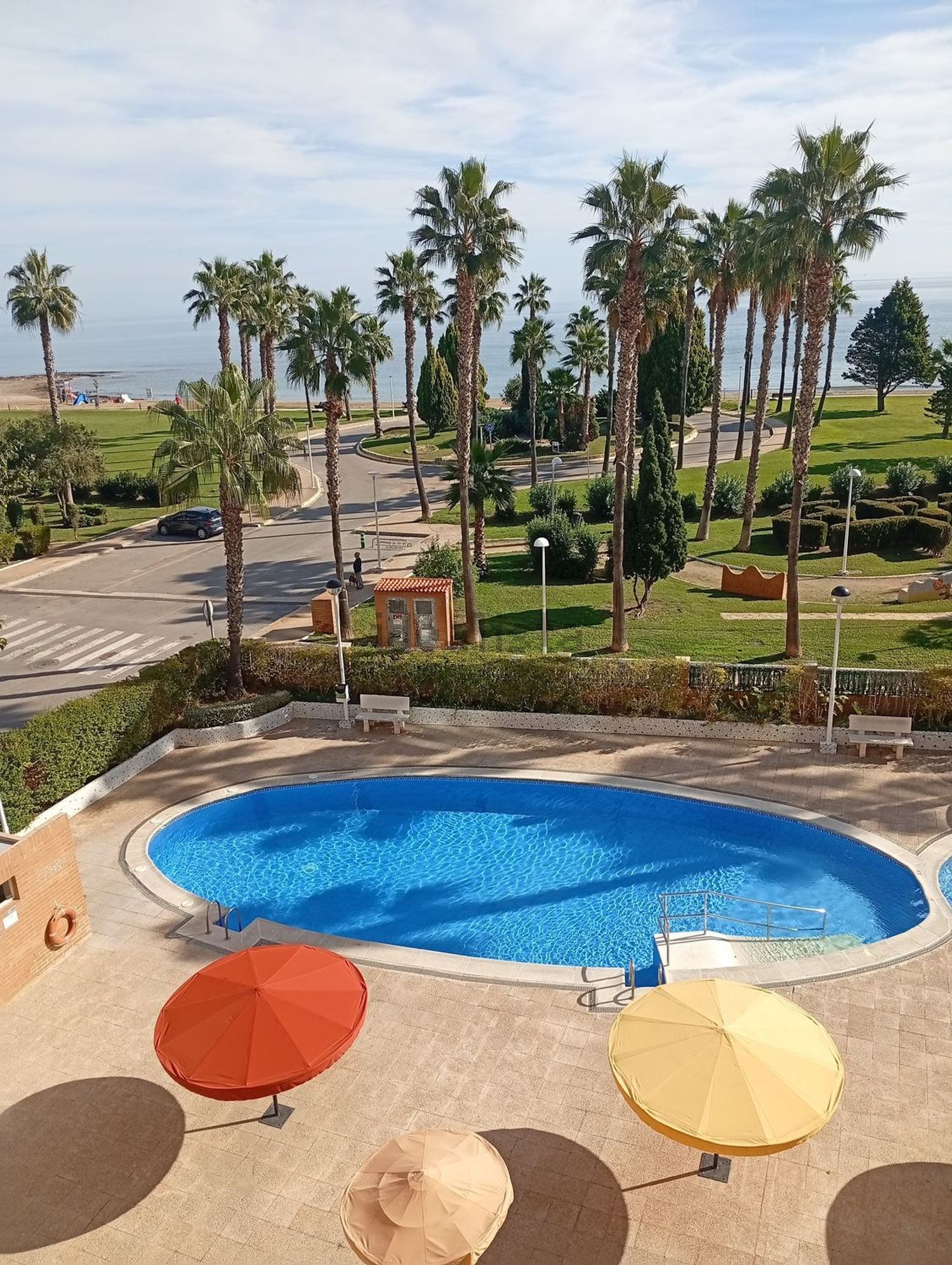 Piso en venta en Calle Amplaries, 33