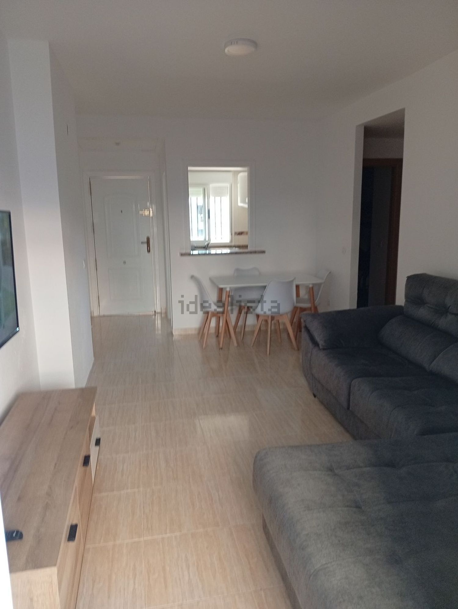 Piso en venta en Calle Amplaries, 33
