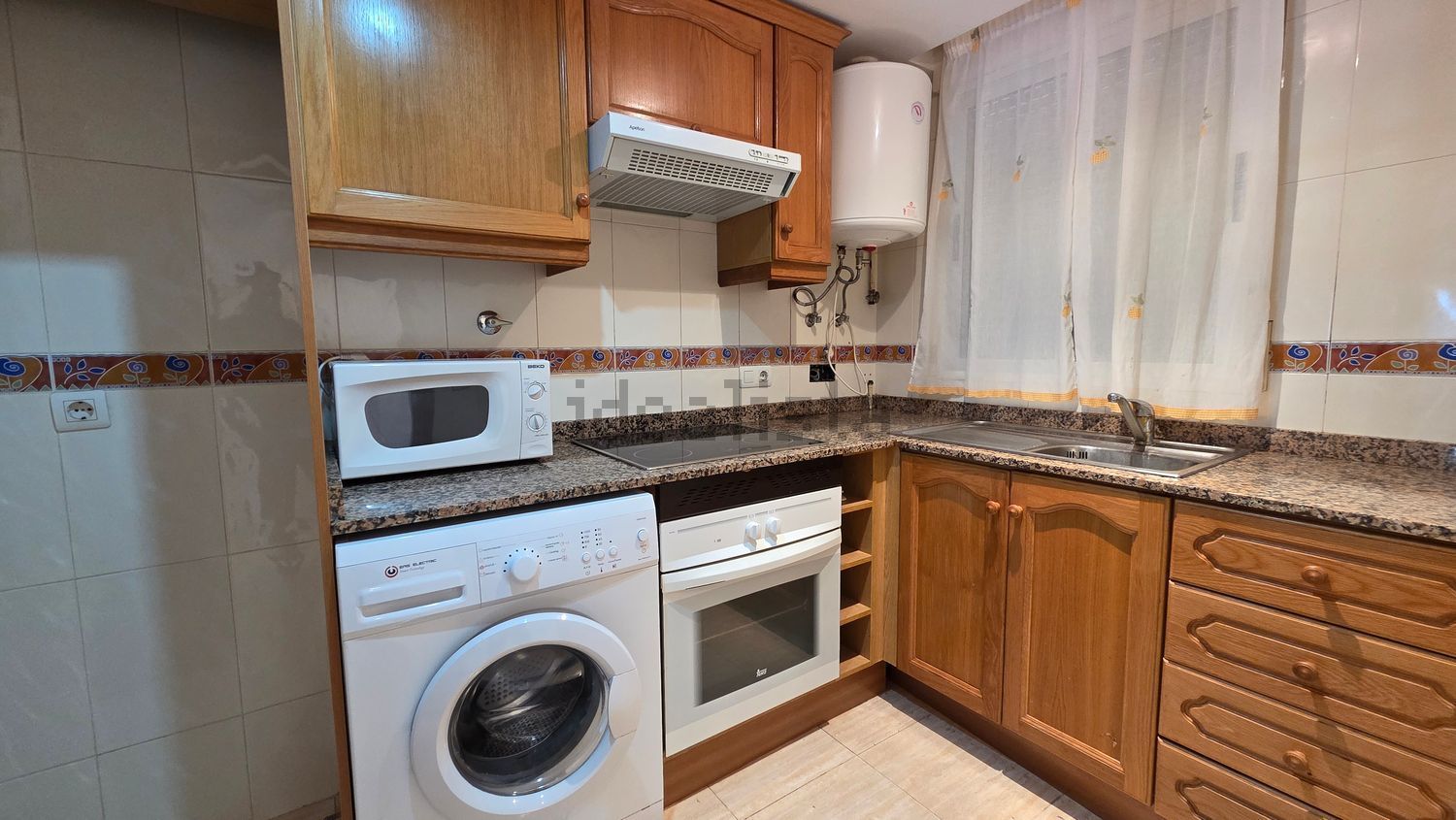 Piso en venta en Amplaries, 23