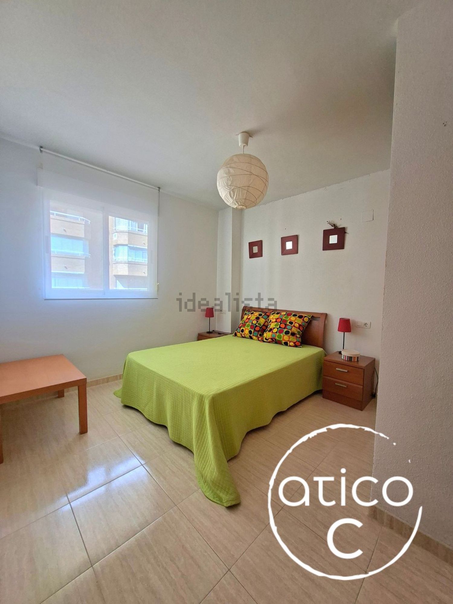Piso en venta en Calle Amplaries