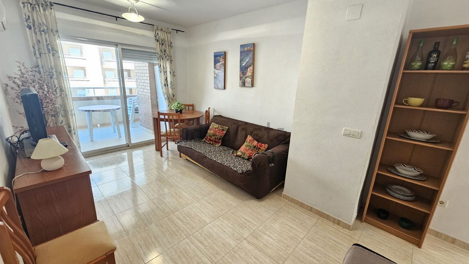 Piso en venta en Calle Amplaries, 33