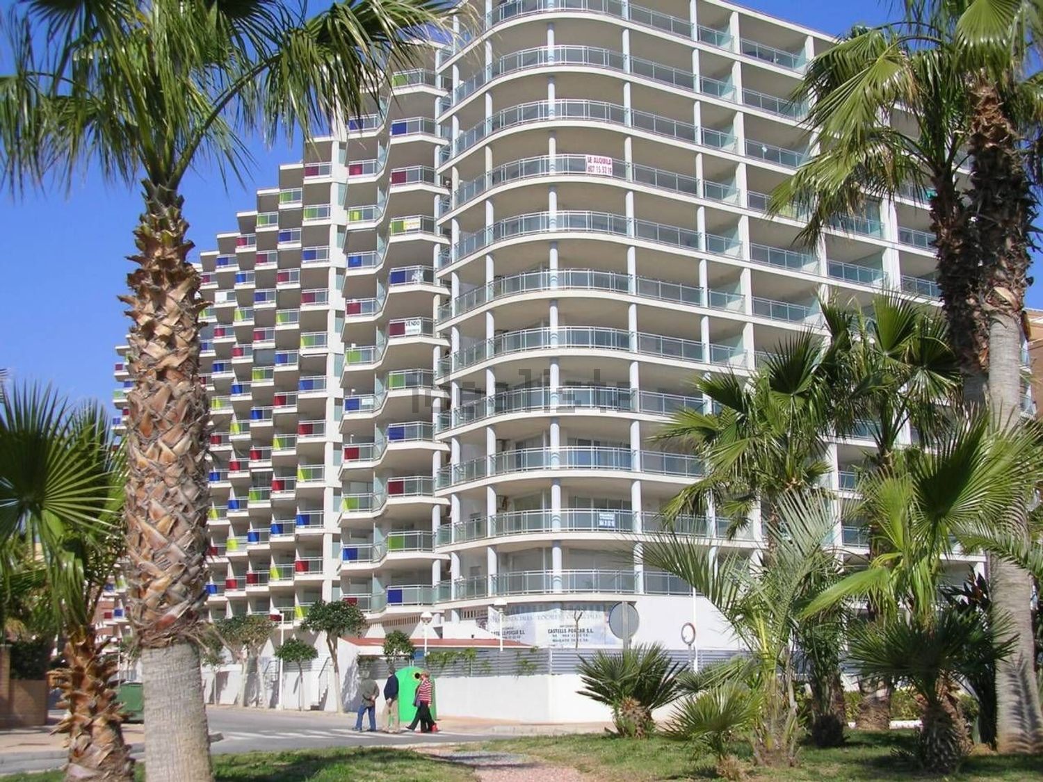 Piso en venta en Calle de la Pinada