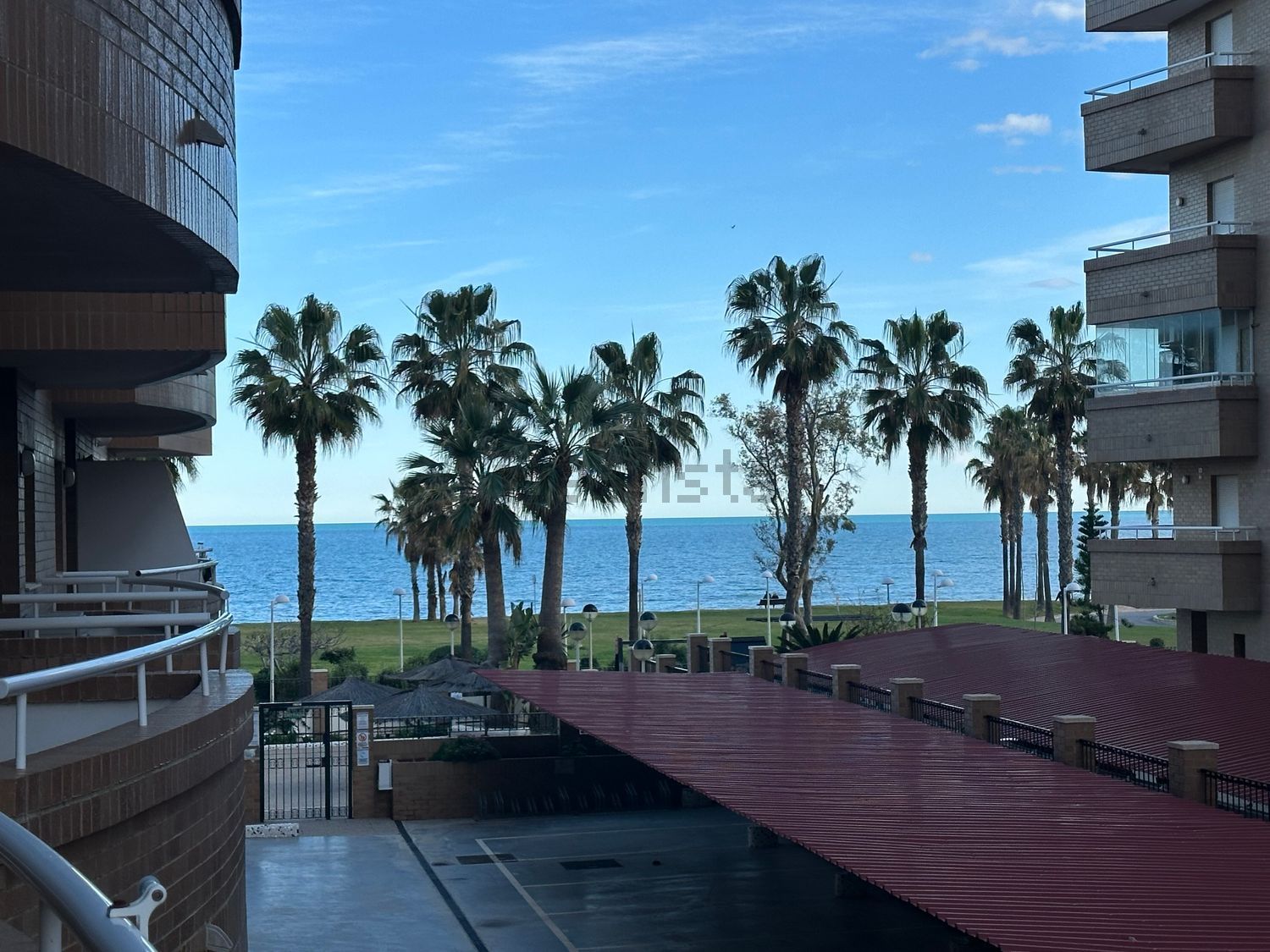 Piso en venta en CL Amplaries, 27