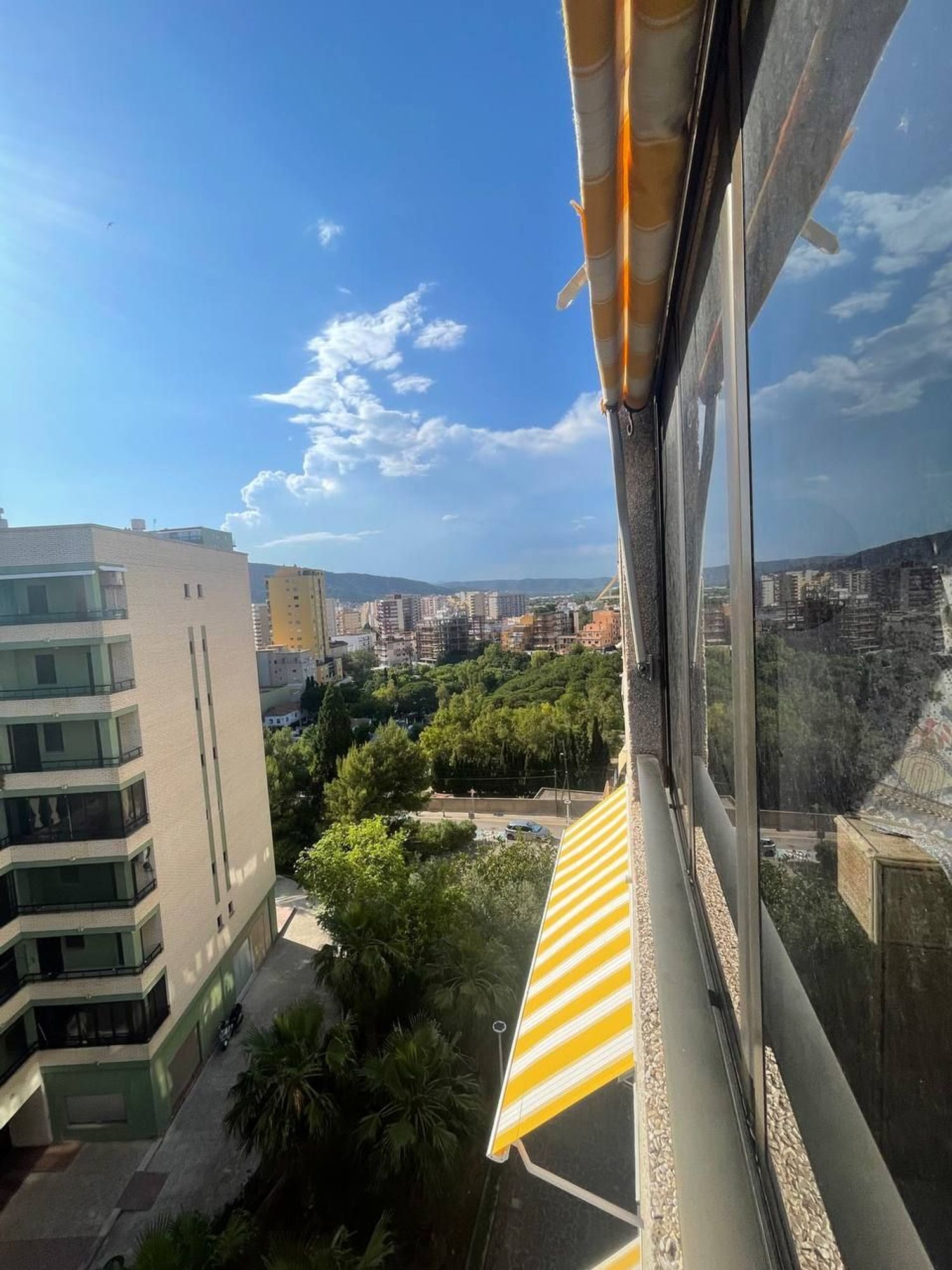 Piso en venta en Calle Almeria, 5