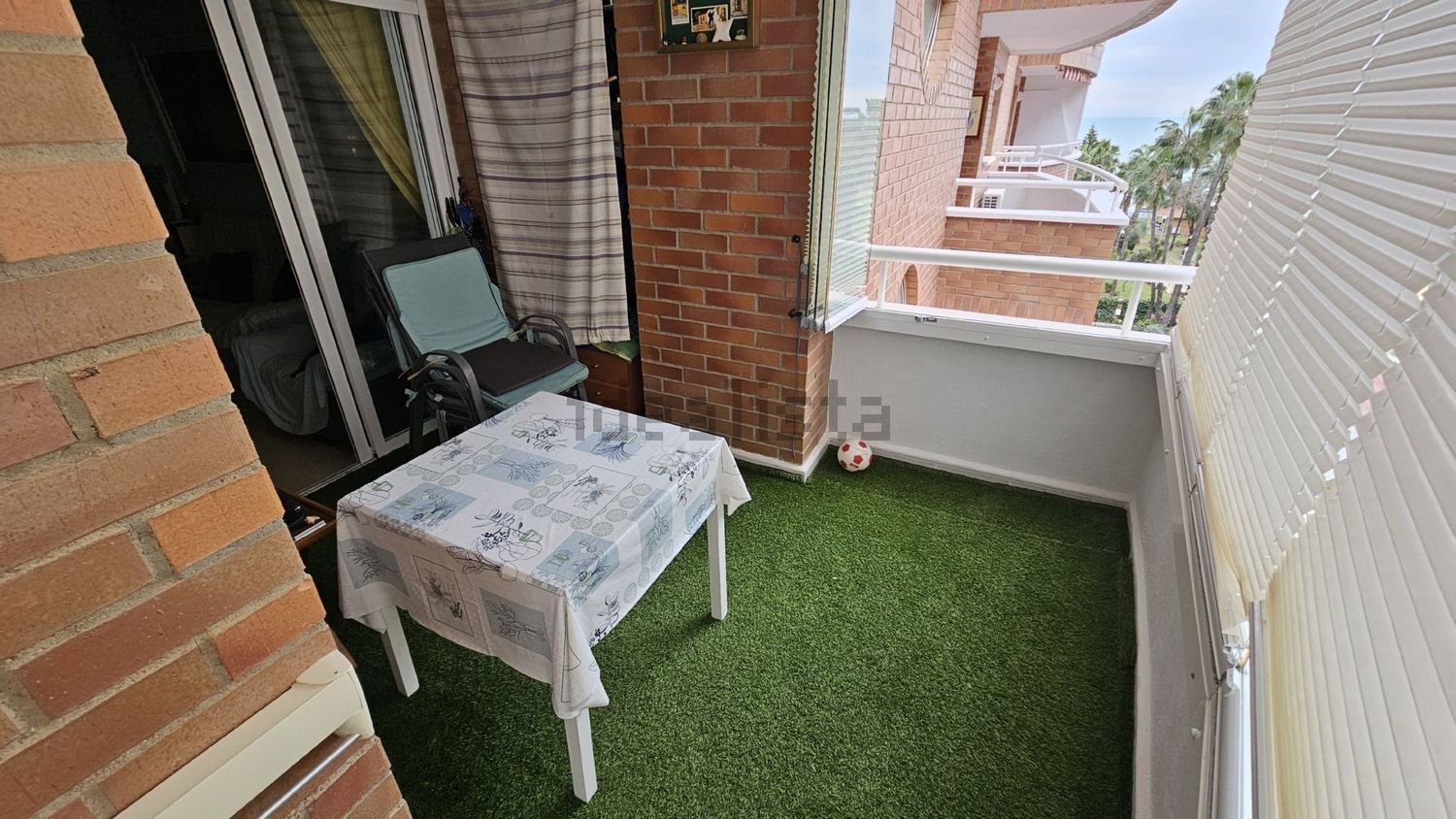 Piso en venta en Calle Amplaries, 15