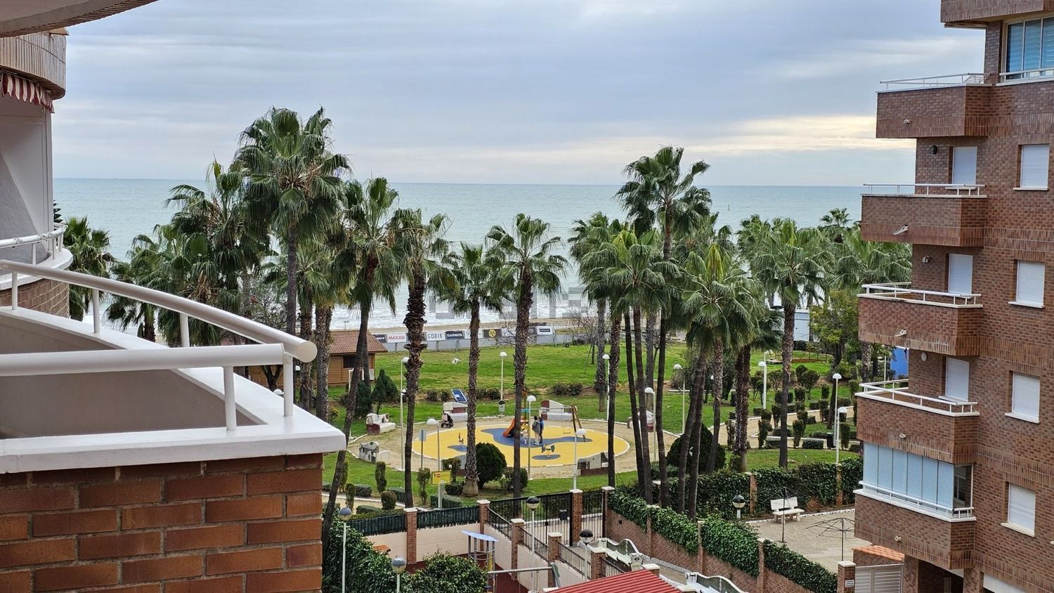 Piso en venta en Calle Amplaries, 15