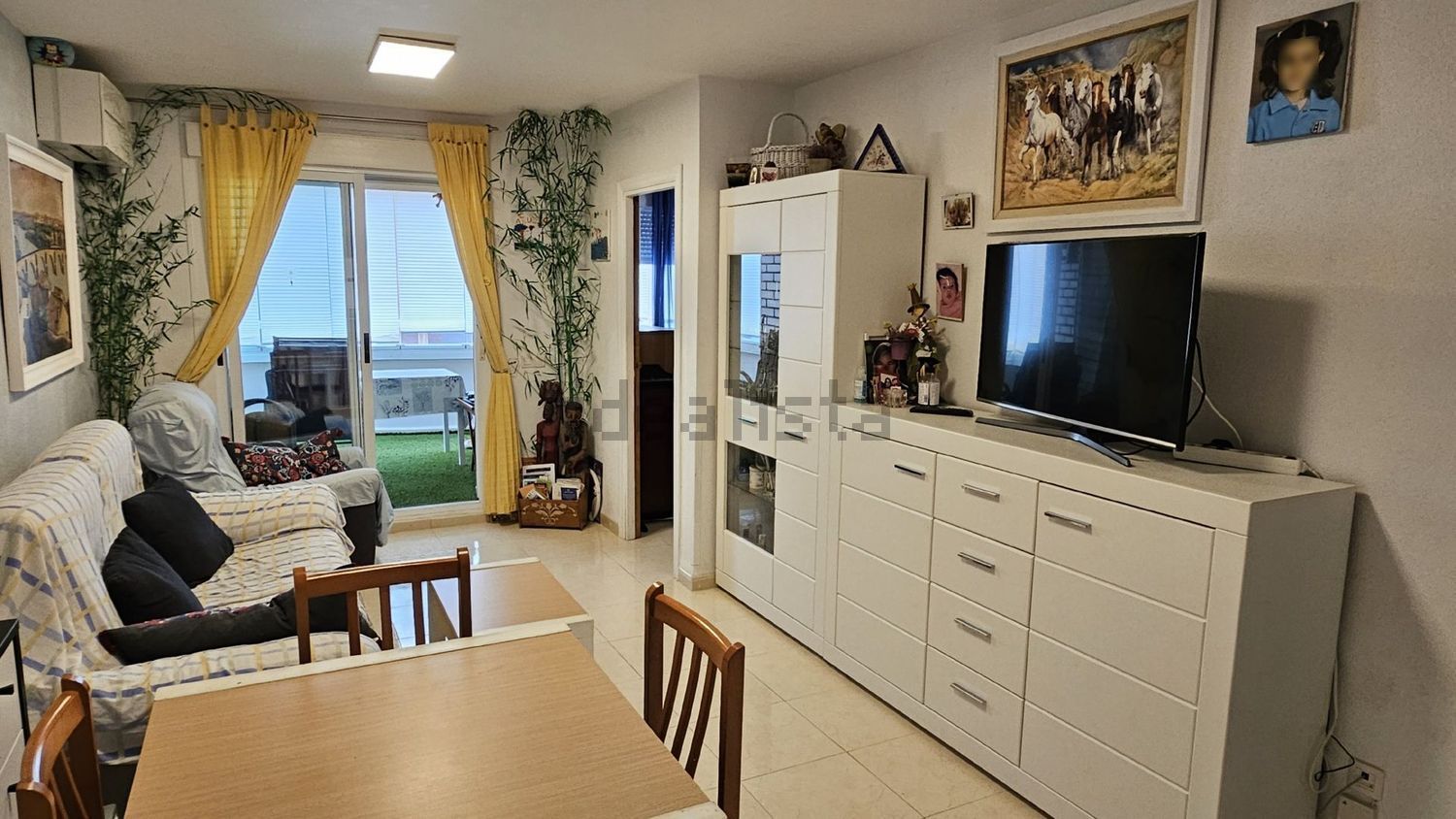 Piso en venta en Calle Amplaries, 15