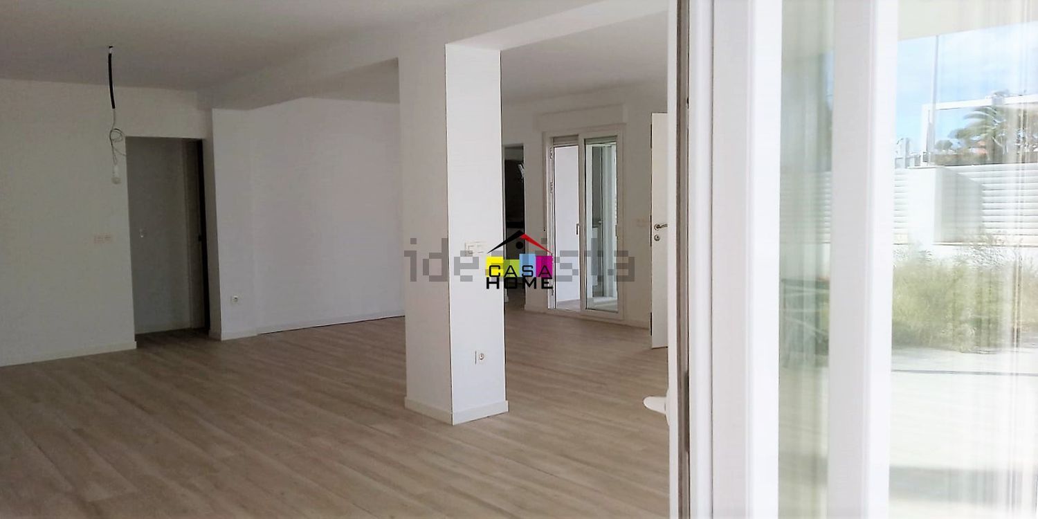 Chalet adosado en venta en Heliópolis - Eurosol