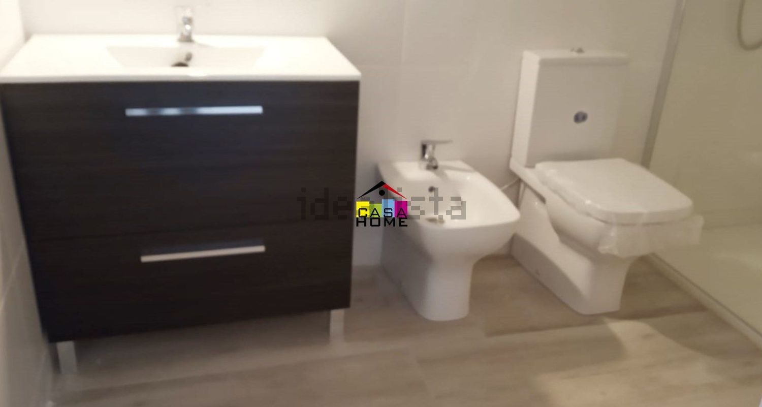 Chalet adosado en venta en Heliópolis - Eurosol