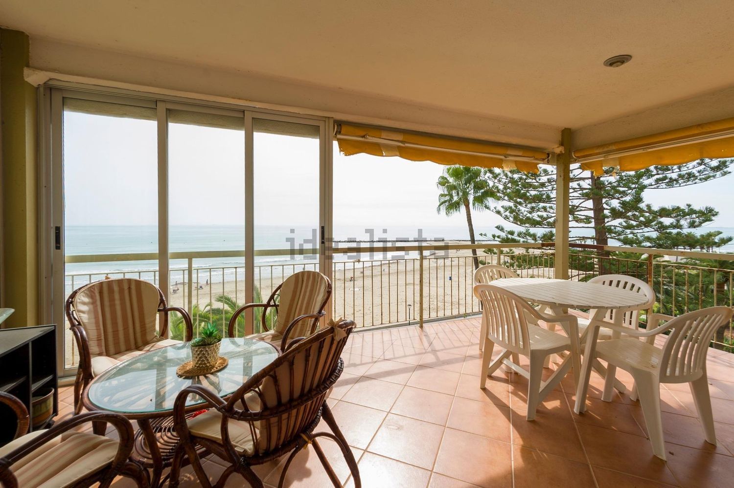 Piso en venta en Calle Bernat Artola, 30