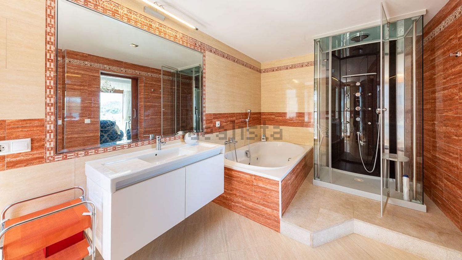 Chalet con acceso directo a playa en Calvià — Baño