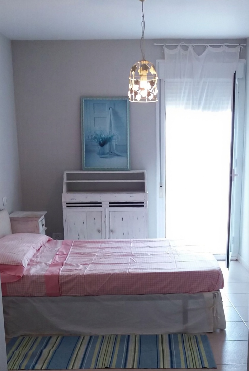 Appartement en attique en première ligne de mer à Benicasim/Benicàssim — Chambre
