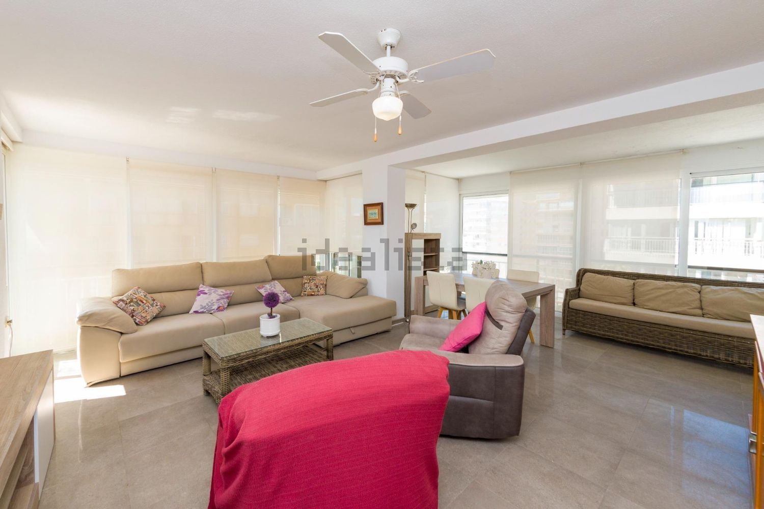 Piso en venta en Calle Bernat Artola, 28