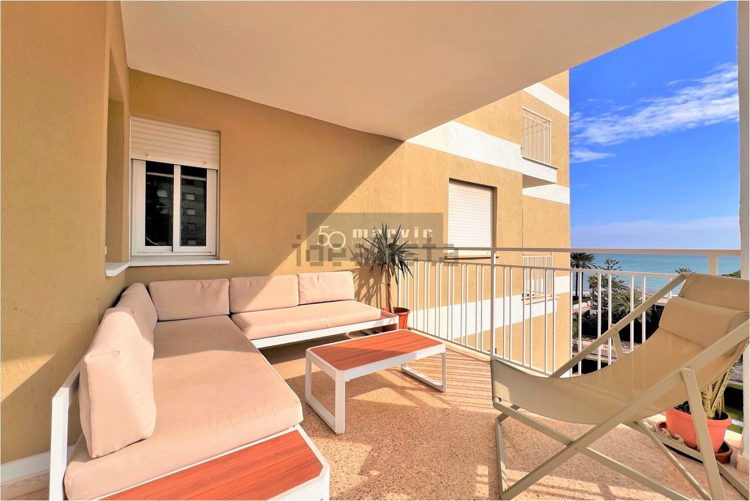 Piso en venta en CL Senia Sevilla