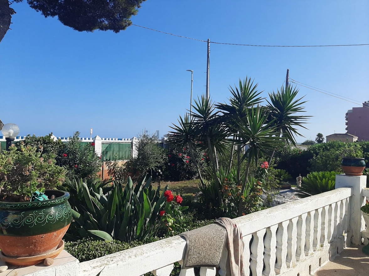 Chalet avec accès direct à la plage à Burriana — Terrasse mer