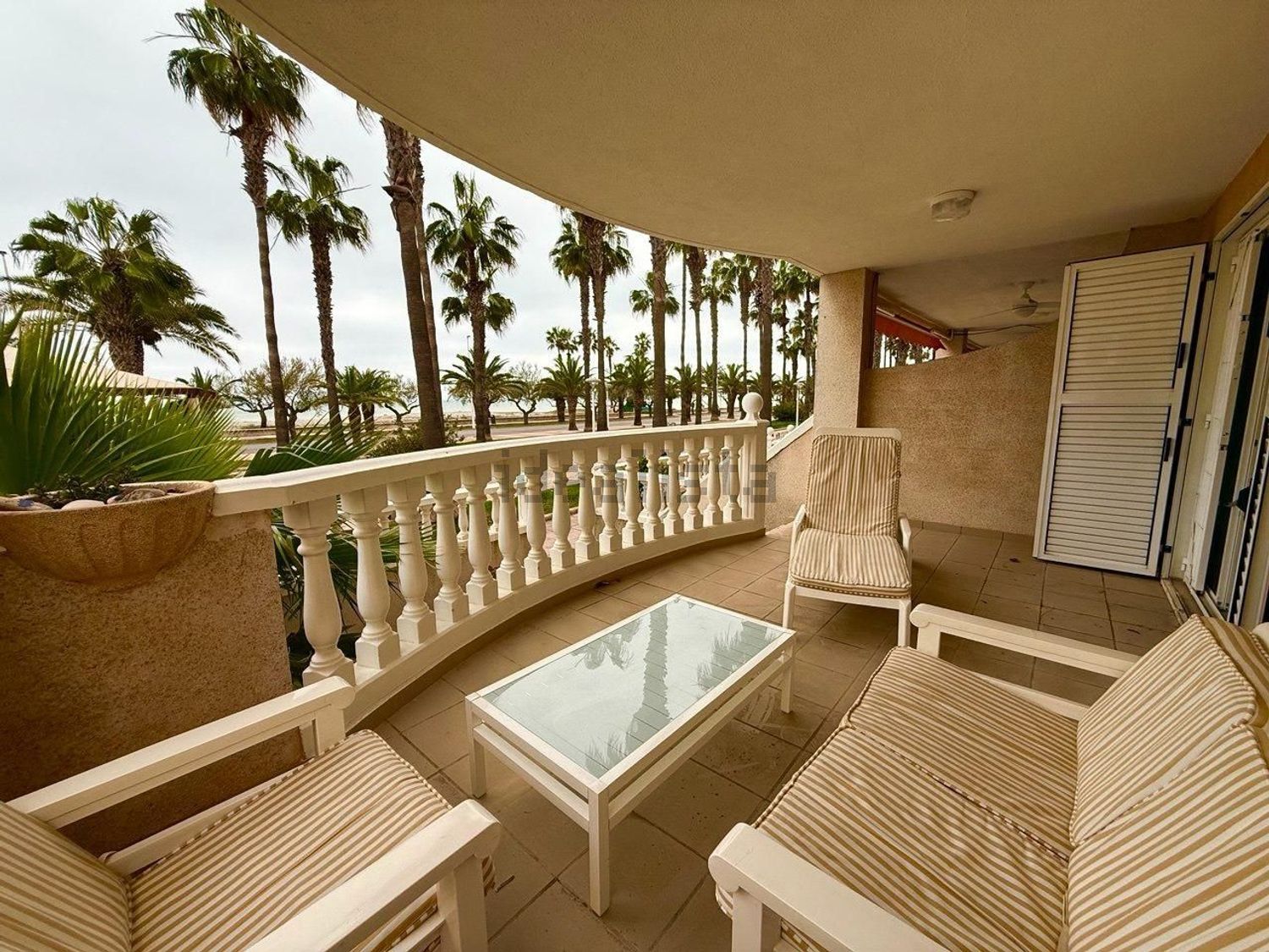 Piso en venta en Avenida Mare Nostrum