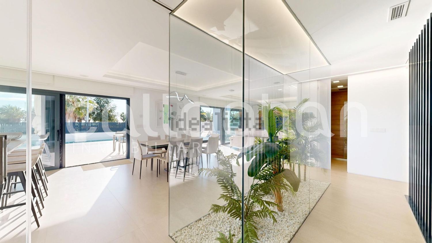 Casa o chalet independiente en venta en Calle Derroc
