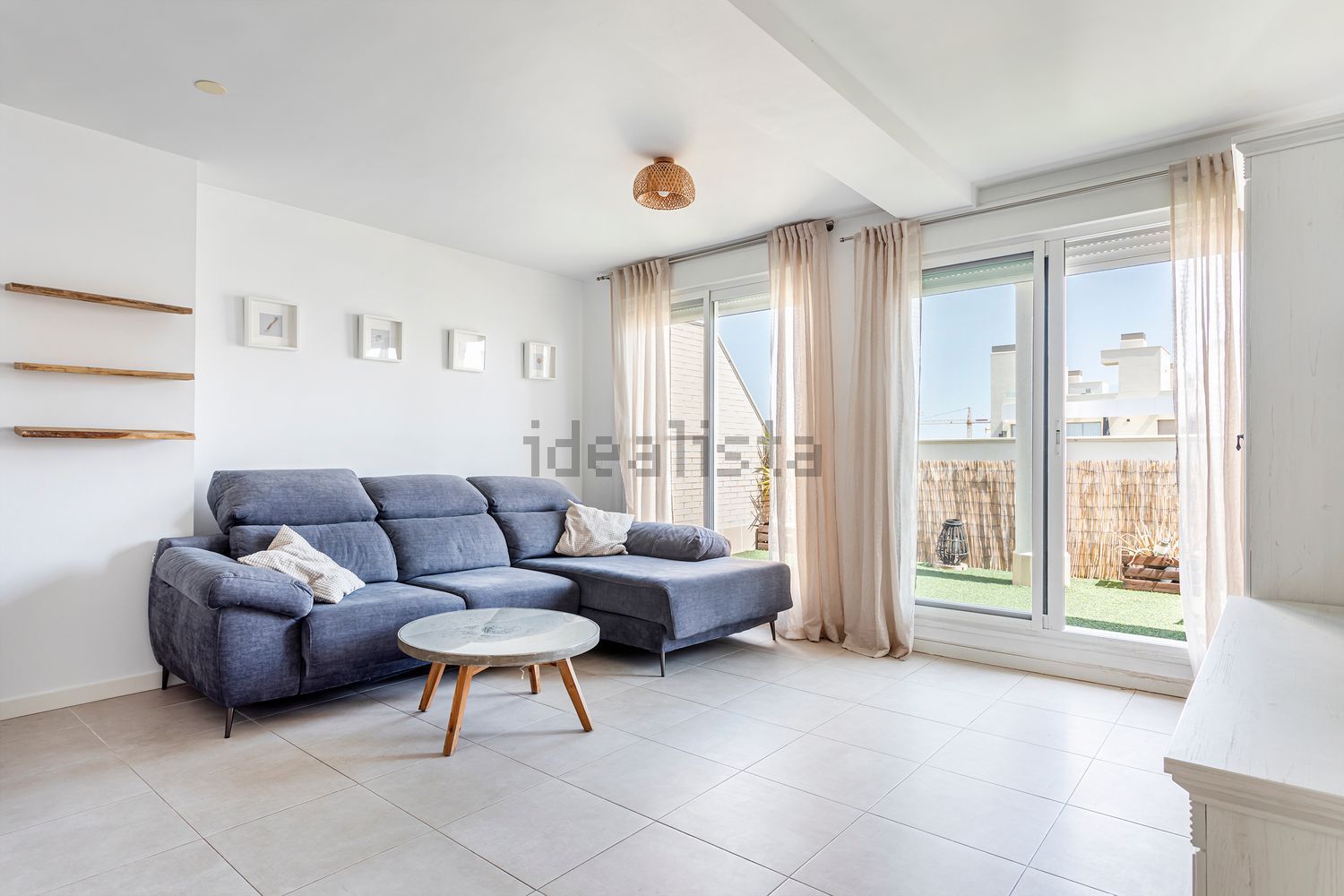 Ático en venta en Avenida de la Tramuntana, 12