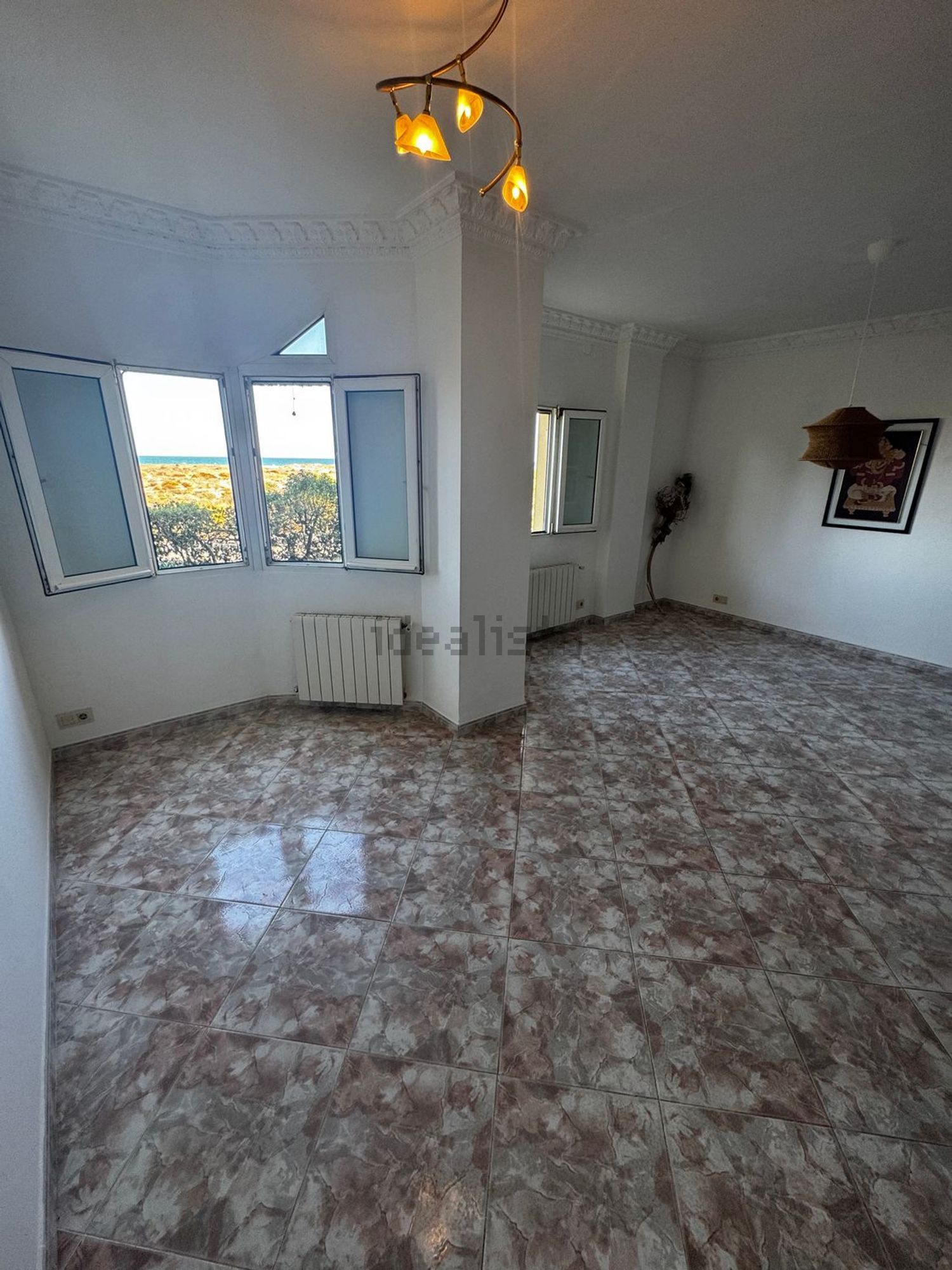 Piso en venta en Avenida Gola del Puchol
